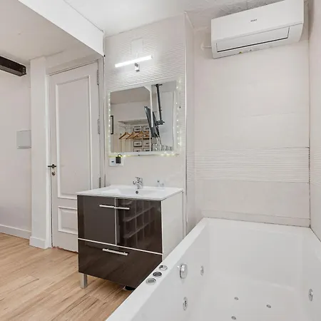 Jacuzzy Apartamento *