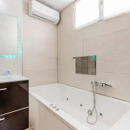 Apartment Jacuzzy